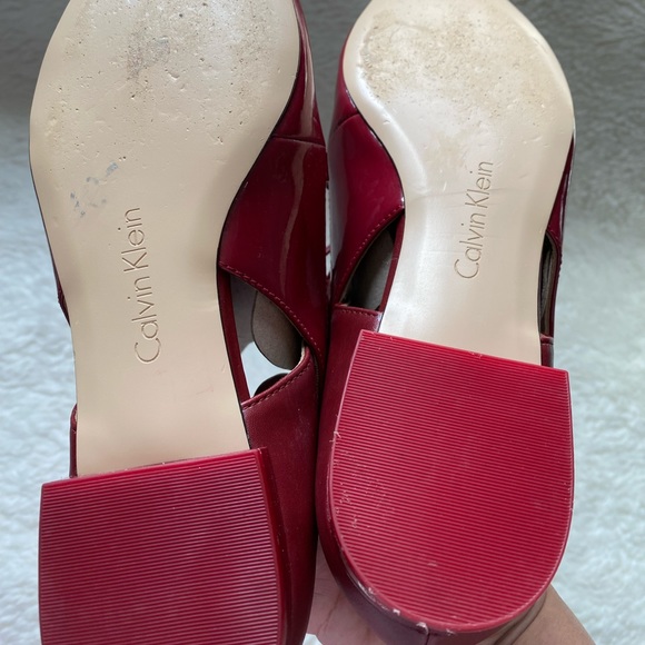 Calvin Klein Red Shoe - Picture 3 of 7